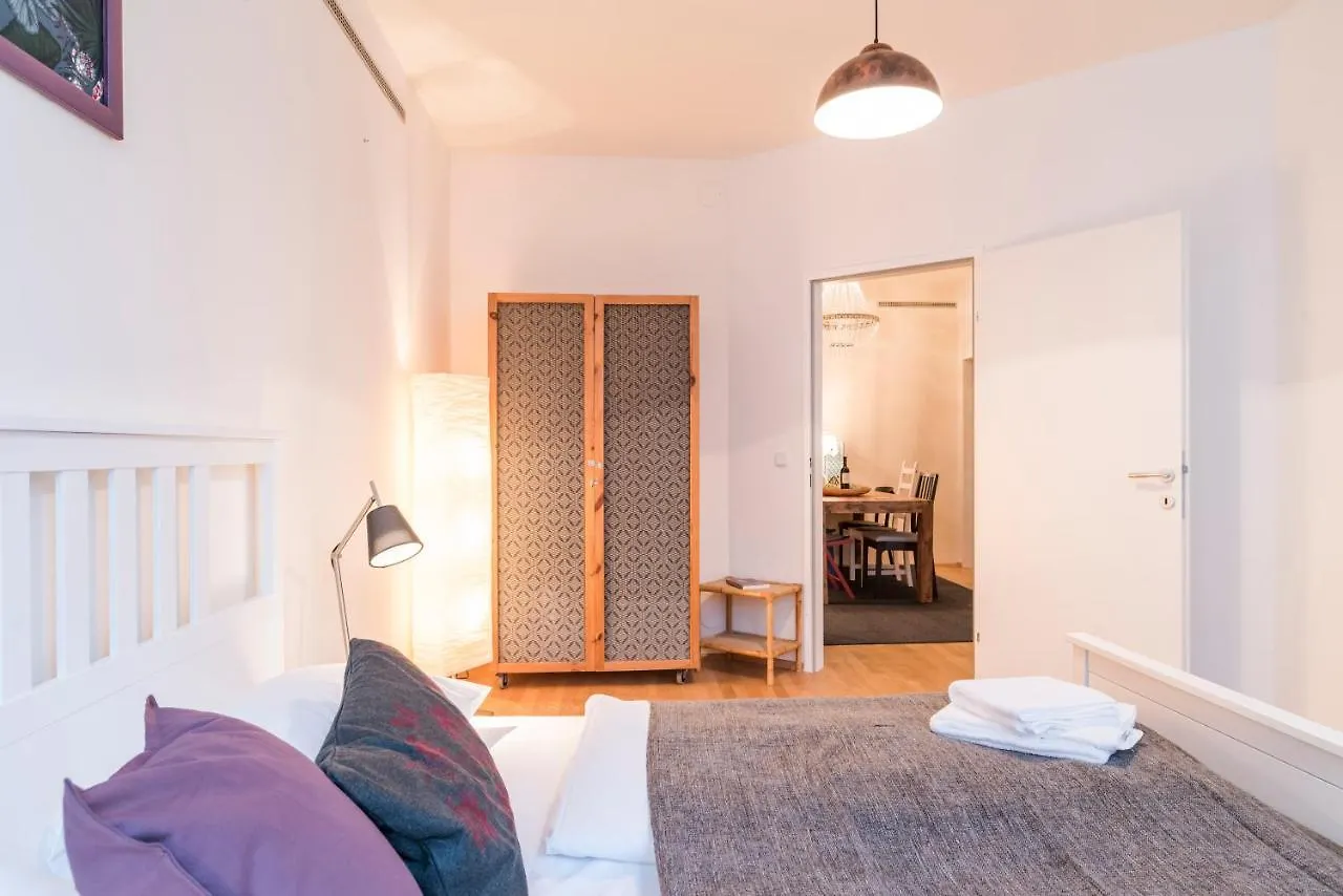 Junior Suite Fasangasse Vienna 0*,