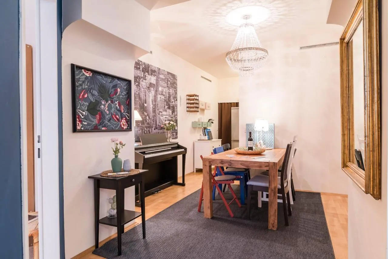 Junior Suite Fasangasse Vienna Apartment